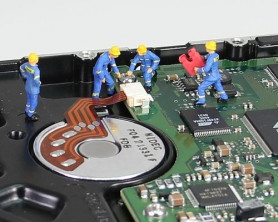 Digitális diktatúra felé megy az Orbán-rezsim