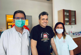 A covidos képviselő felesége Müller Cecíliát hívta a speciális lélegeztetőgépért