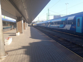 Csak szerdától nem járnak közvetlen járatok Ausztrián keresztül