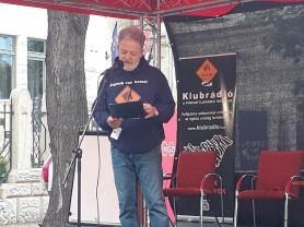 A Klubrádióé a civil becsületrend