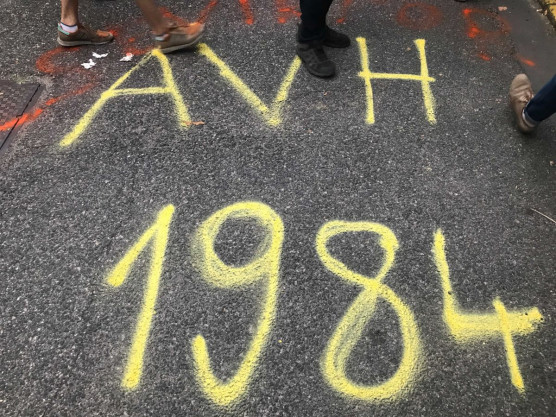 Lehallgatási botrány: egy gyurcsányos szerződés miatt kezdhették megfigyelni