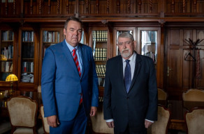 L. Simon László a Nemzeti Múzeum élén