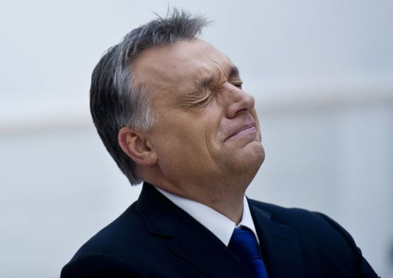 Nagyon fáj Orbánnak, hogy csak a demokratikus alapelvek betartása árán kaphat EU-pénzt – Hetes Stúdió ajánló