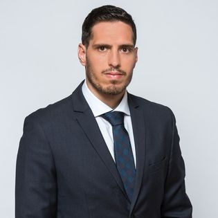 Két ferencvárosi momentumos képviselő is bejelentette, hogy kilépnek pártjukból