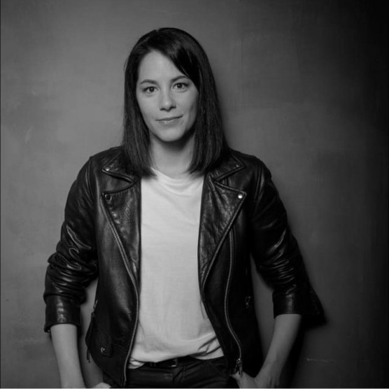 Halász Rita: Szent Fruzsina a gangon