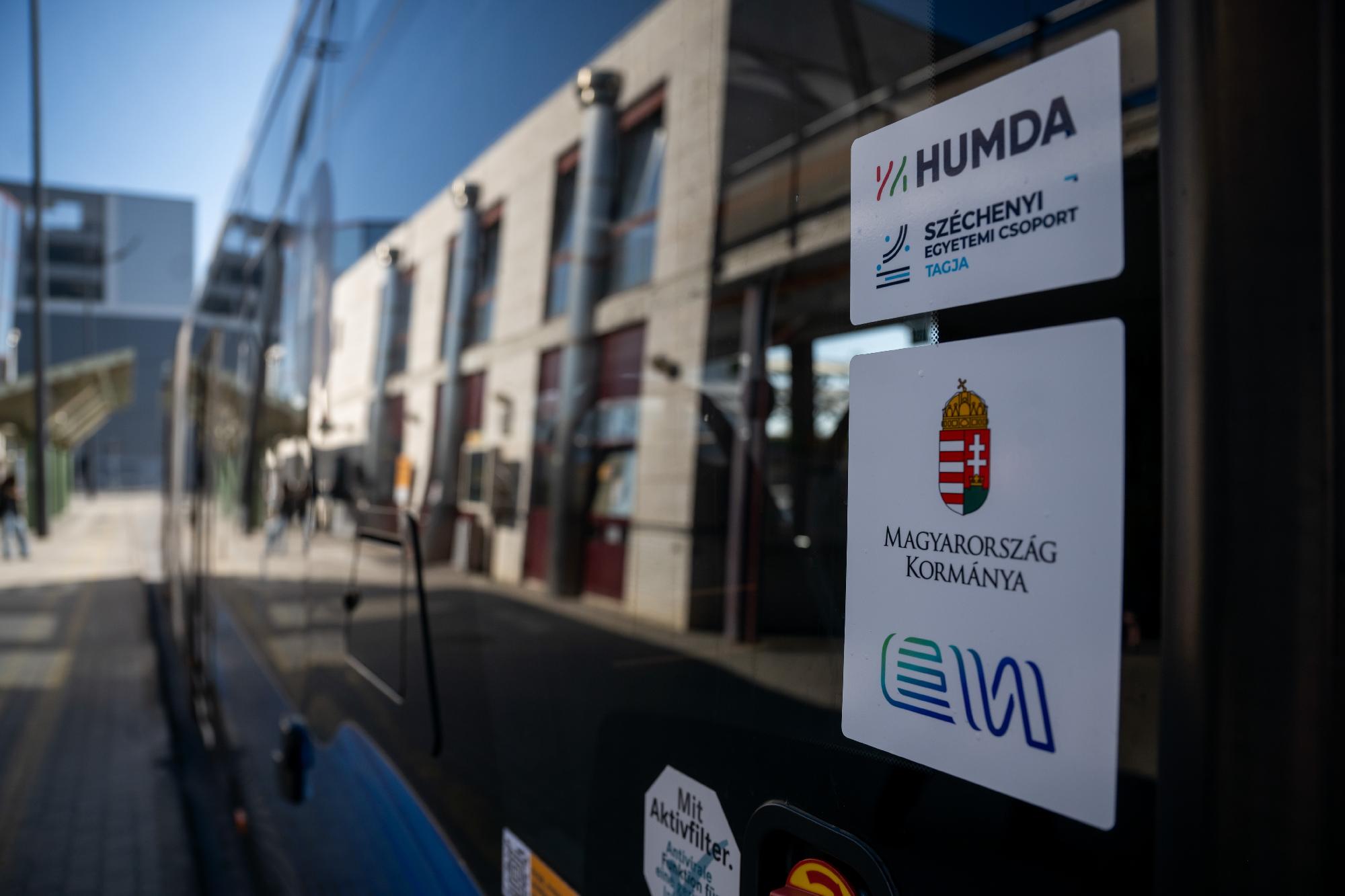 Érd és Budapest között folytatódik a csuklós hidrogén-üz