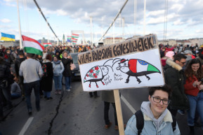 Hadházyék ma folytatják