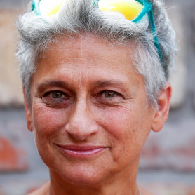 Klubdélelőtt - telefonon