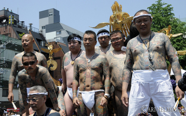 Leáldozóban a jakuzák napja
