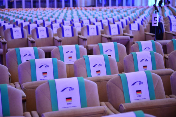 A Néppárt vezetői is kíváncsiak Márki-Zayra