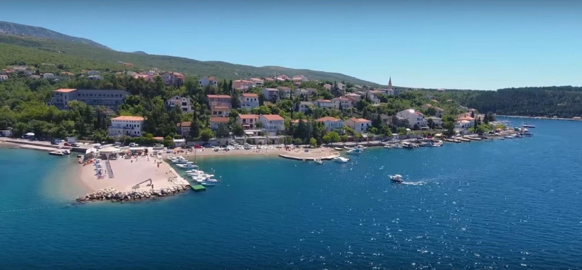 Navigare necesse est – Józsa Márta jegyzete