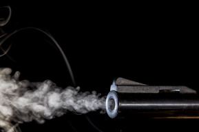 Felfüggesztettet kapott a rendőr, aki véletlenül fejbe lőtte vadásztársát