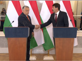 Áder János felkérte az új kormány megalakítására Orbán Viktort. Orbán elfogadta