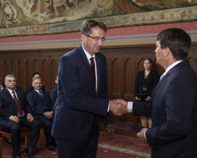 Hivatalos: Völner Pál már nem államtitkár