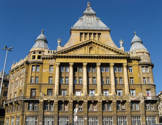 Kedves Náci, mit tettél?