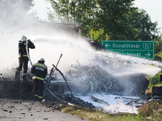 Két kamion és egy traktor ütközött, hárman meghaltak