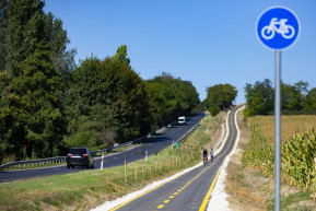 Már egész a Balatonig lehet Budapestről bringával menni