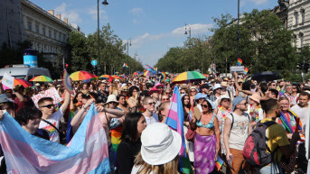 Párizsban is tüntettek a magyar Pride betiltása ellen