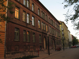 Tanévkezdés előtt egy nappal értesítették a józsefvárosi iskolába járó tanulók szüleit, hogy szeptembertől megszűnik az alapfokú oktatás