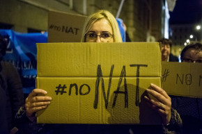 A kamaszok nem nyelik le a NAT-ot