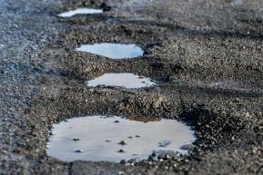 A Szijjártót jachtoztató Szijj László 2024-ig kapott megrendeléseket