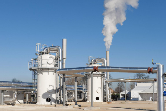 Közel 3 milliárd forint úszott el a Buda-Cash csődjével