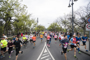 Lezárások lesznek a fővárosban a hétvégi futóverseny miatt