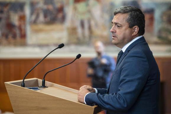 Orbán helyett a Covid-túlélő fideszes sajnálkozott a 30 ezer halotton