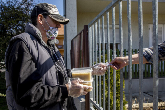 Schmidt Jenő: Övön aluli, amit Parragh mondott