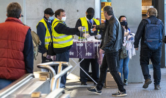 Szociológusok: Elegük lesz az embereknek nyárra