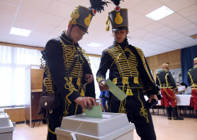 A populisták legfontosabb testrésze az arc