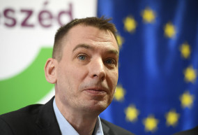 Az EB-vel tárgyalnak az önkormányzatok helyzetéről