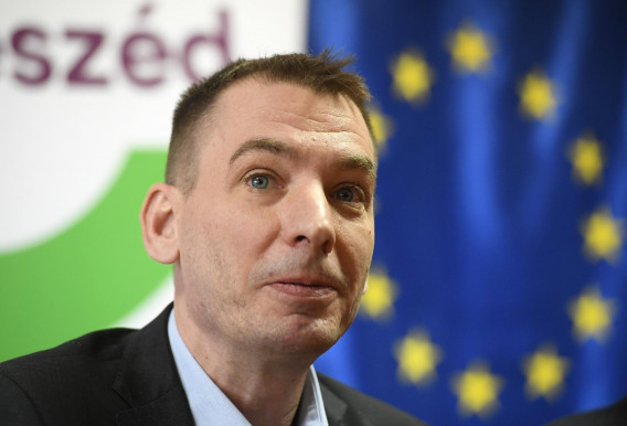 Jávor Benedek: Szorul a hurok Paks2 körül