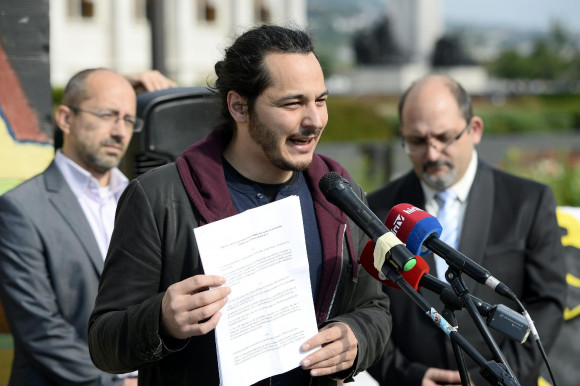 Csárdi szerint be kell fejezni a mutyit