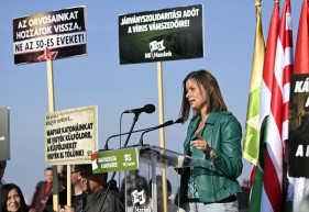 Dúró Dóra: Nem hisztiellenzék szeretne lenni a Mi hazánk