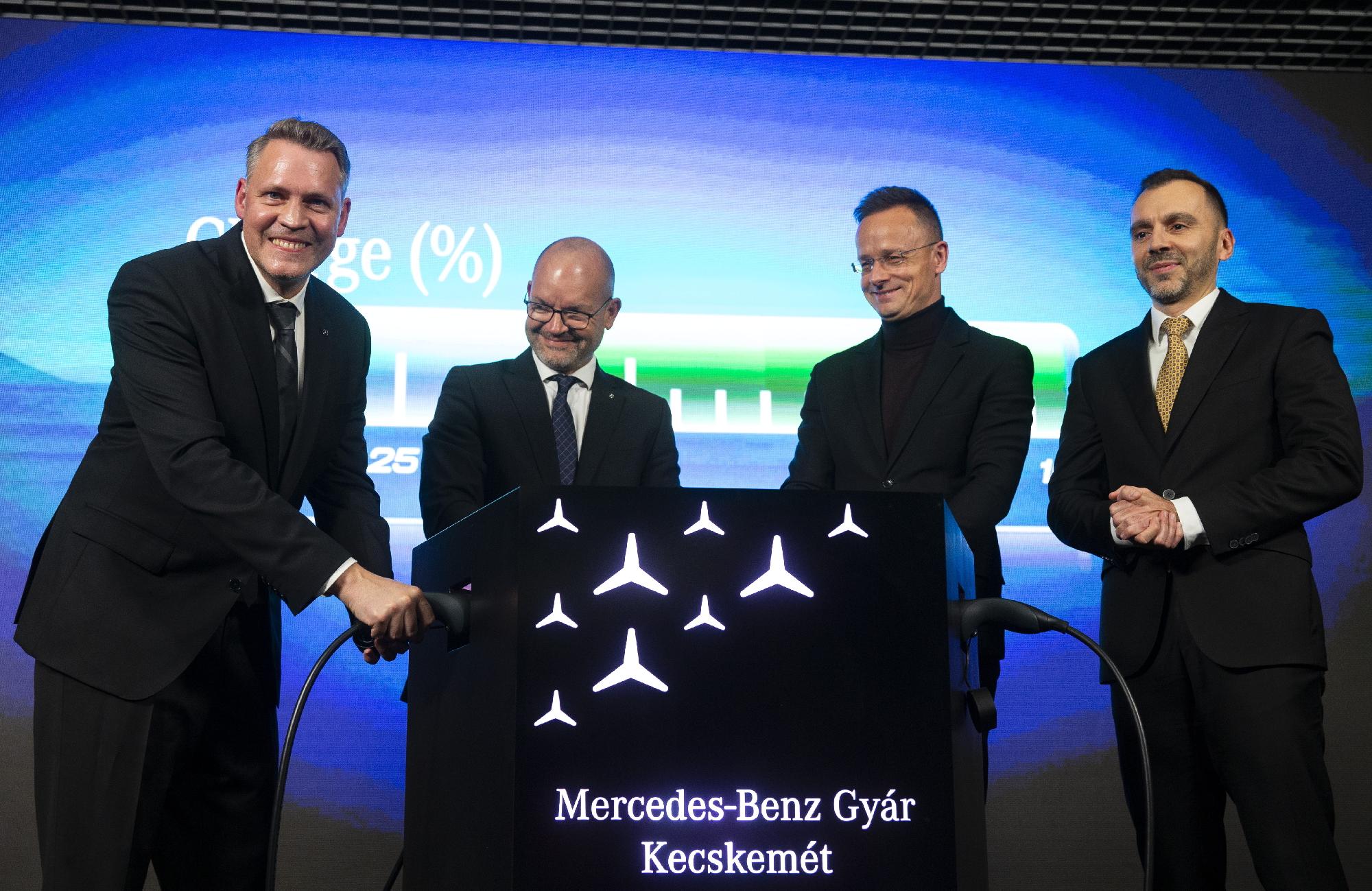 A Mercedes-Benz beruházásának bejelentése Kecskeméten