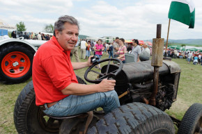 Dömsödi Gábor: a tévéstúdió szagát, miliőjét imádom