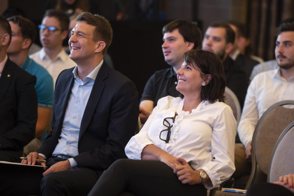 Blikk: Nem Várkonyi Andrea miatt hagyta el a felesége Mészáros Lőrincet