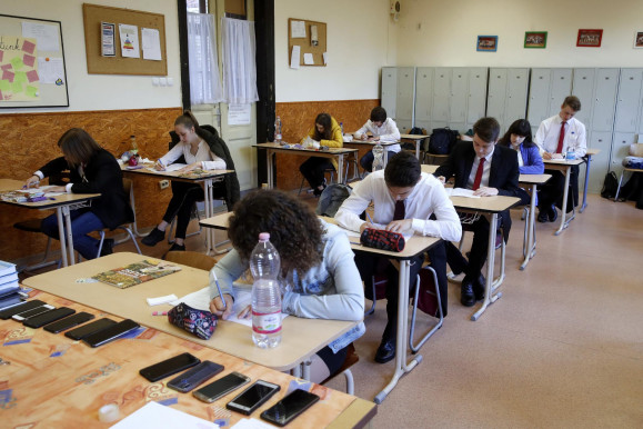 Érettségi: erről nem járványügyi szakemberek döntöttek