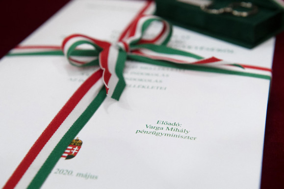 Költségvetési Tanács: Sokba kerül a választási osztogatás