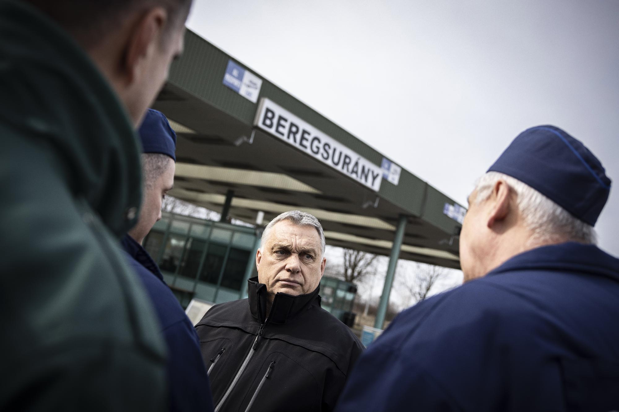 Orosz hadművelet - Orbán Viktor a beregsurányi határállomá