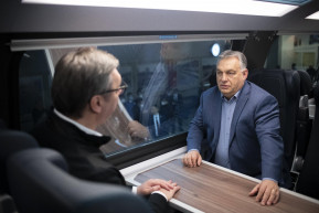 Lendvai Pál: Budapesten és Belgrádban is Putyin győzött