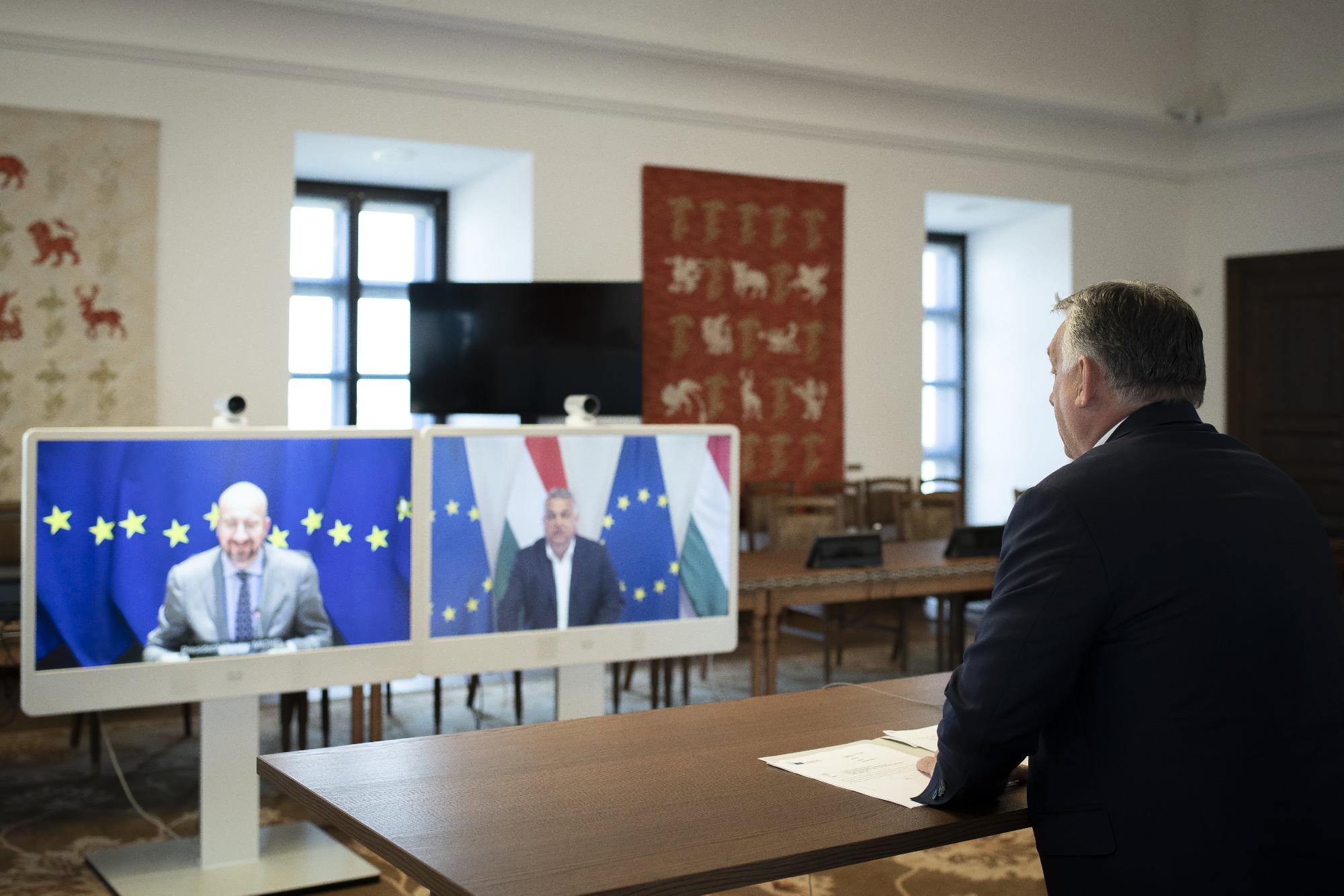 Orbán Viktor videókonferencia keretében tárgyalt az Európai