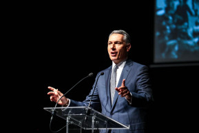 A felszámolóbiztos - Szénási Sándor jegyzete