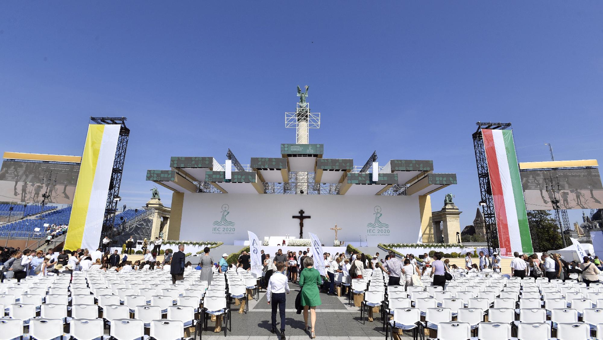 NEK - Az 52. Nemzetközi Eucharisztikus Kongresszus megnyitója