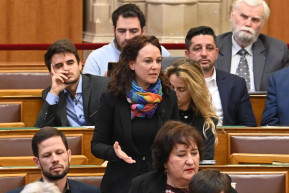 Szabó Tímea: Felfoghatatlan, ahogy most Semjén jajveszékel, annyi vörös vonal átlépése után