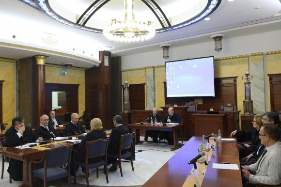 Ez fájni fog! A kormánynak bocsánatot kell kérnie