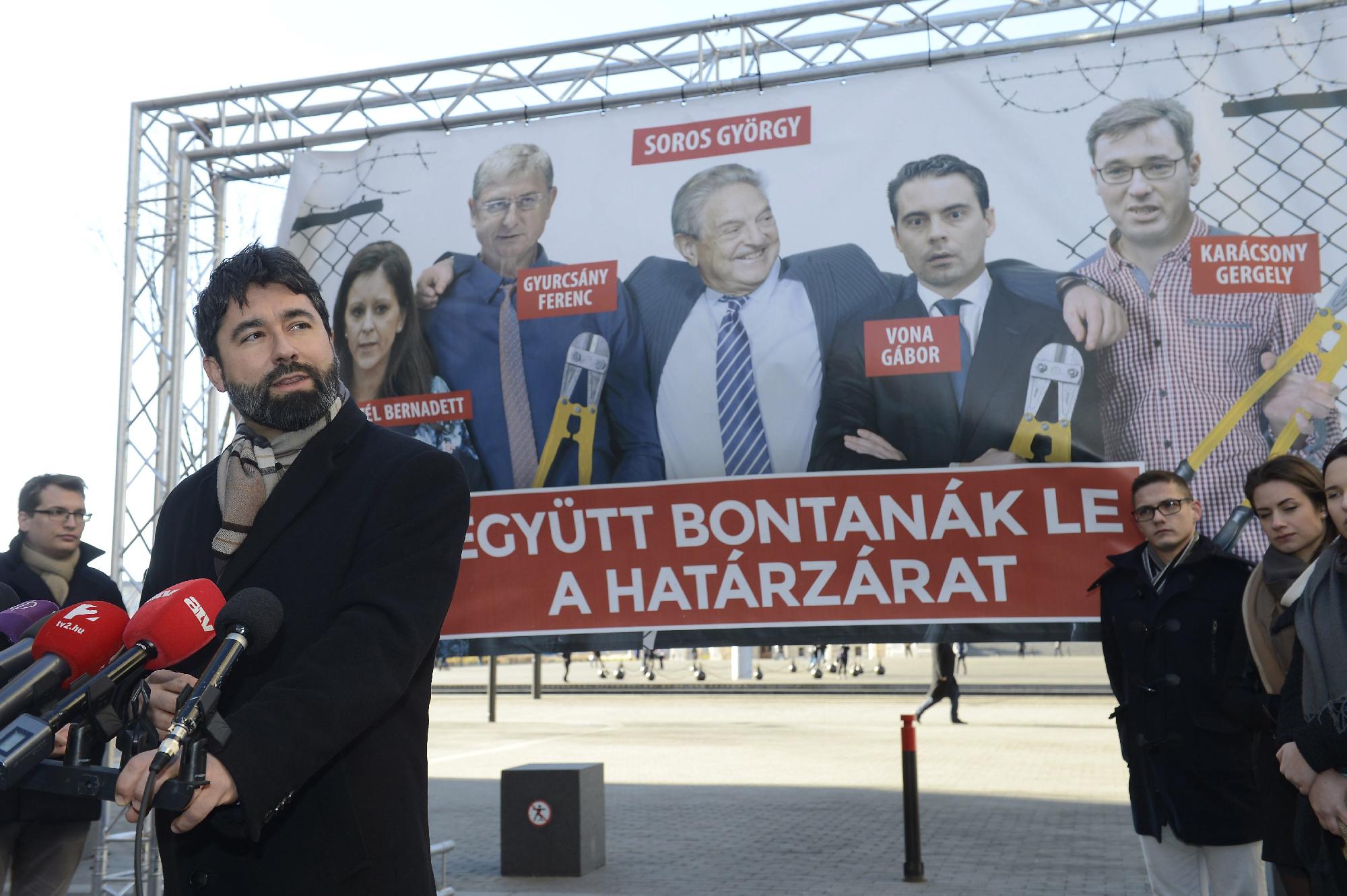 Választás 2018 - Bemutatták a Fidesz új plakátját