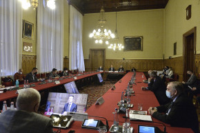 Stummer szerint Pintér megígérte, hogy megtartják a parlamenti választást