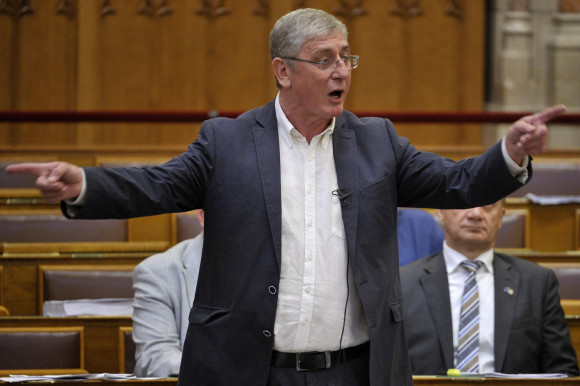 DK: Gyurcsány kormányfő nem lesz, de marad a politikai életben